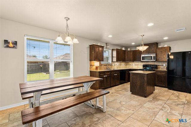 827 Kacie Drive, Temple, TX 76502