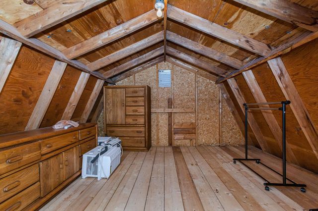 14 Londonderry Road, Windham, NH 03087