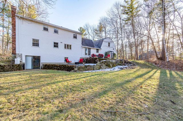 14 Londonderry Road, Windham, NH 03087