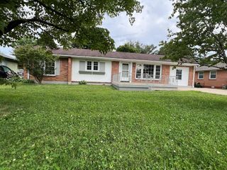 301 Merriwood, Hopkinsville, KY 42240