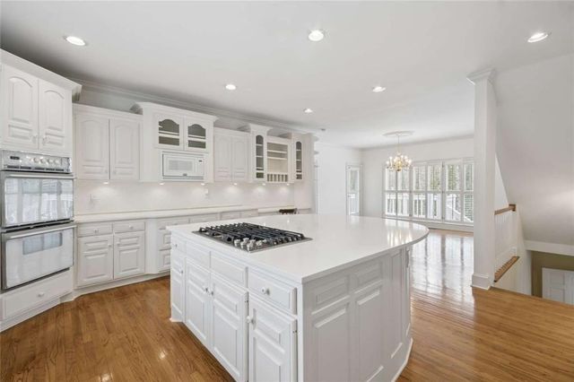 8500 Valemont Drive, Sandy Springs, GA 30350
