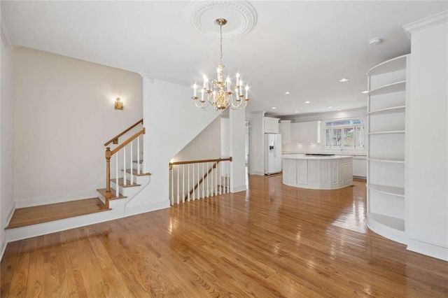 8500 Valemont Drive, Sandy Springs, GA 30350