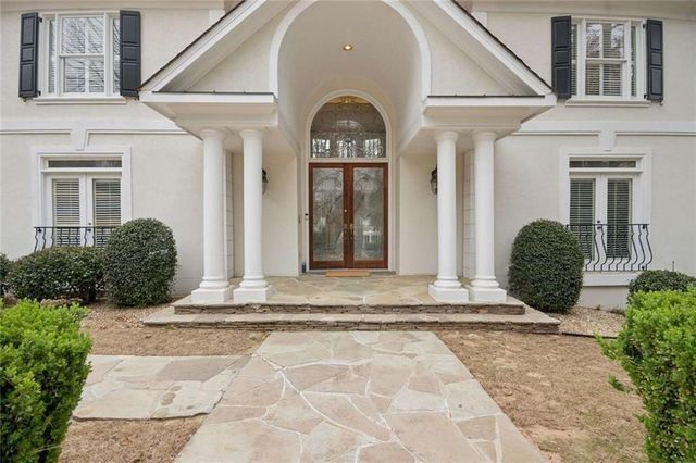 8500 Valemont Drive, Sandy Springs, GA 30350