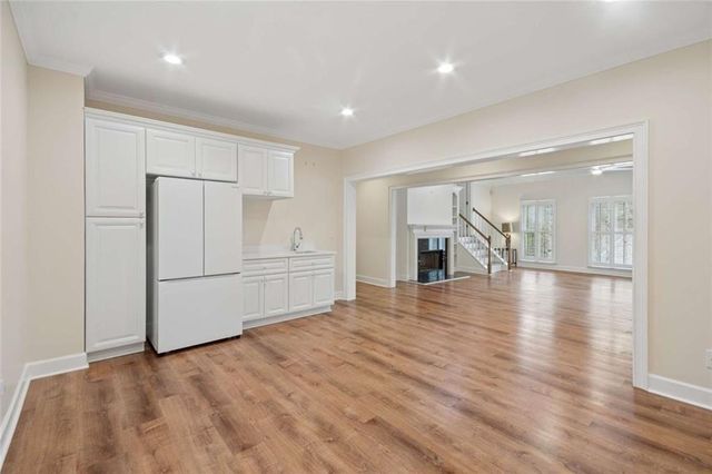 8500 Valemont Drive, Sandy Springs, GA 30350