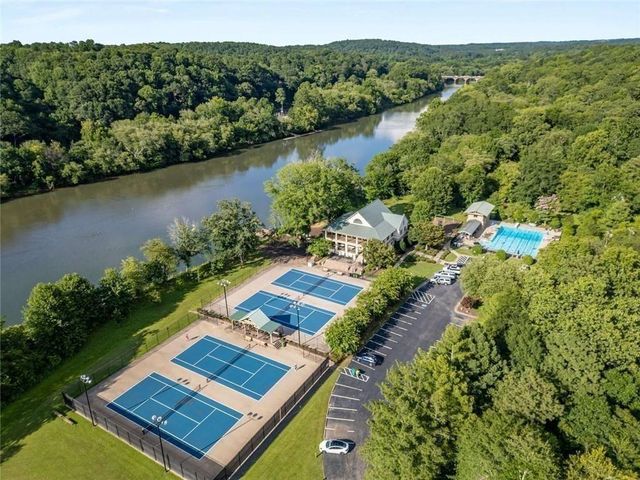 8500 Valemont Drive, Sandy Springs, GA 30350