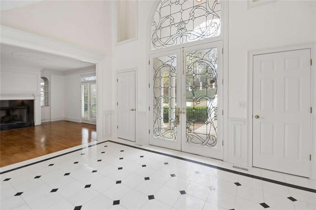 8500 Valemont Drive, Sandy Springs, GA 30350