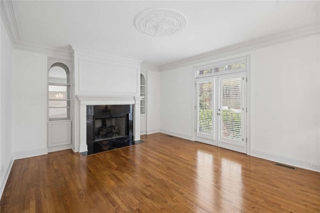 8500 Valemont Drive, Sandy Springs, GA 30350