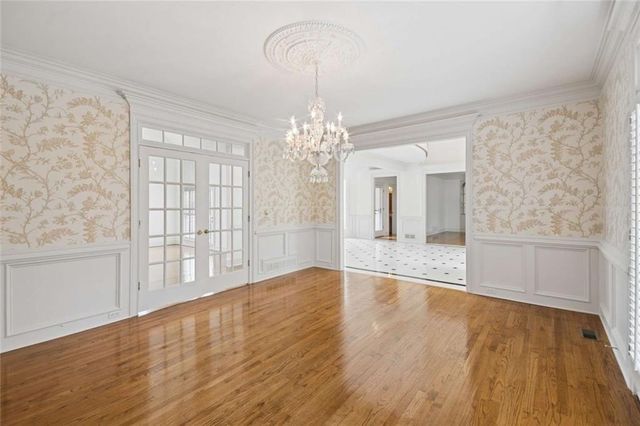 8500 Valemont Drive, Sandy Springs, GA 30350