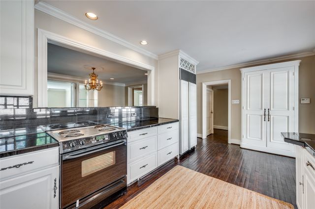 4520 Westway Avenue, Dallas, TX 75205