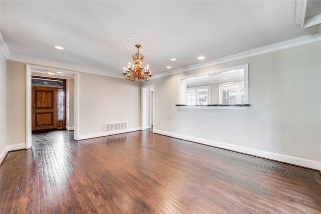 4520 Westway Avenue, Dallas, TX 75205