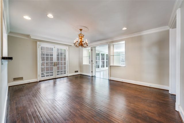 4520 Westway Avenue, Dallas, TX 75205