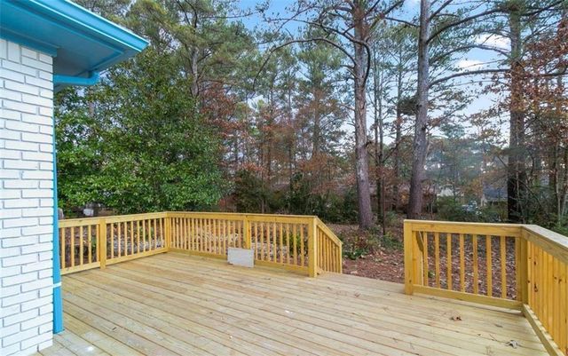 110 Hidden Brook Court, Atlanta, GA 30349