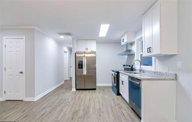 110 Hidden Brook Court, Atlanta, GA 30349