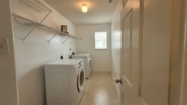 4211 Landshire Bend Drive, Houston, TX 77048