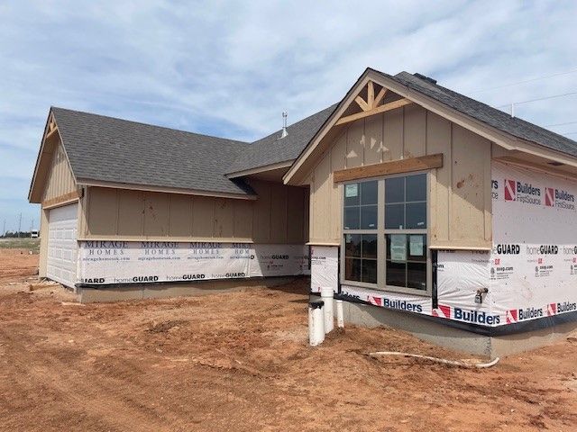 4224 Grassland Court, Edmond, OK 73025