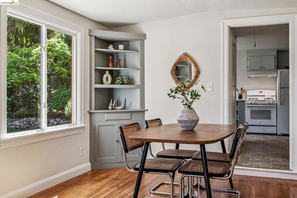 Image 21 of property listing at 5705 Panama Ave, Richmond, CA 94804