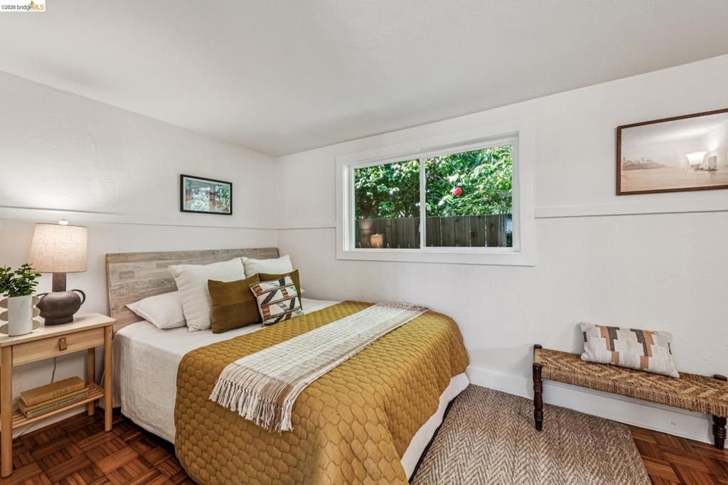 Image 30 of property listing at 5705 Panama Ave, Richmond, CA 94804