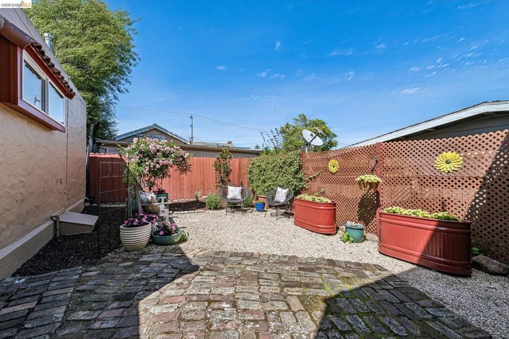 Image 76 of property listing at 5705 Panama Ave, Richmond, CA 94804