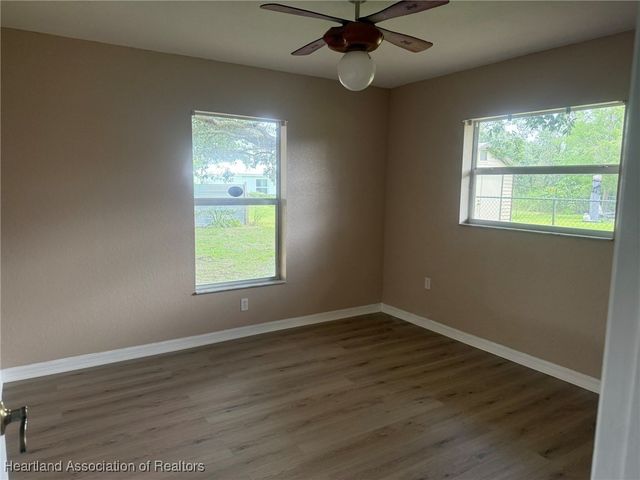 617 Star Fruit Avenue, Lake Placid, FL 33852