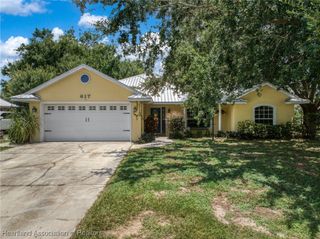 617 Star Fruit Avenue, Lake Placid, FL 33852
