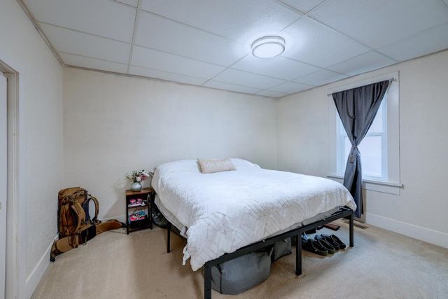 516 E 15th Ave, Winfield, KS 67156