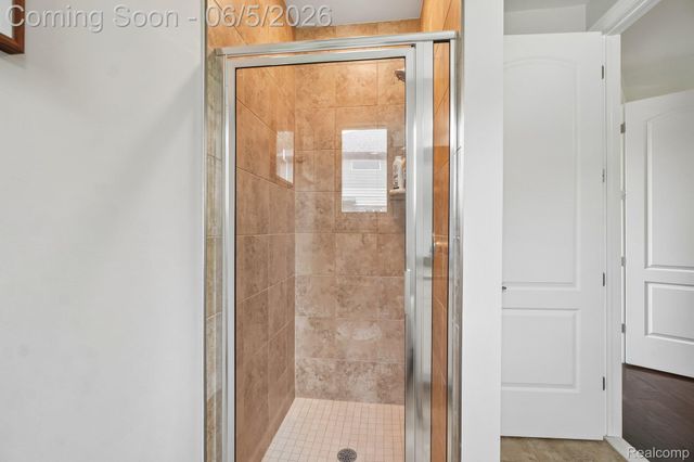 47566 Alpine Drive, Novi, MI 48374