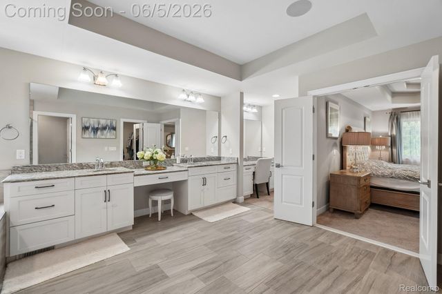 47566 Alpine Drive, Novi, MI 48374