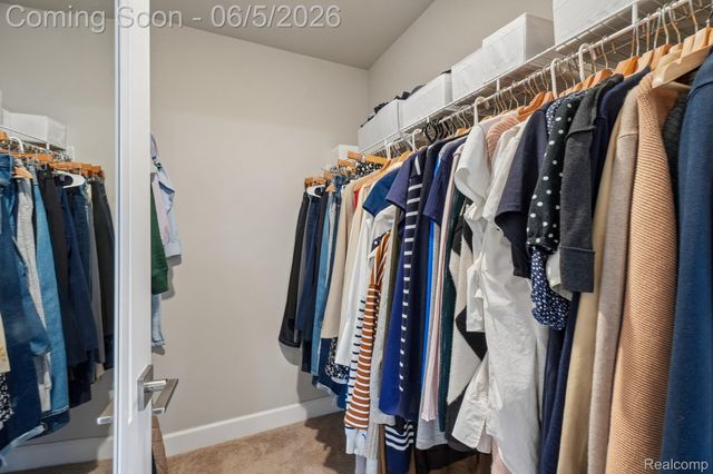 47566 Alpine Drive, Novi, MI 48374