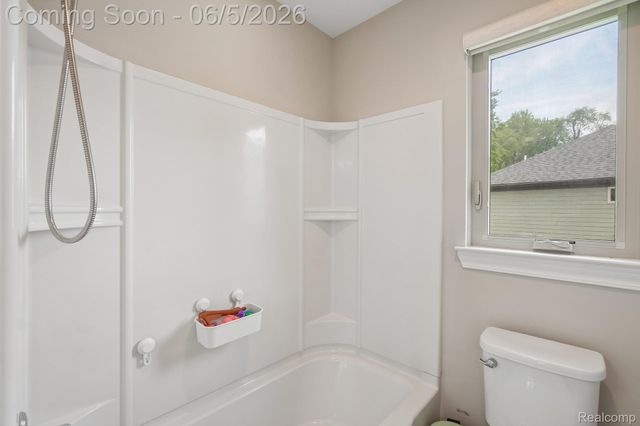 47566 Alpine Drive, Novi, MI 48374