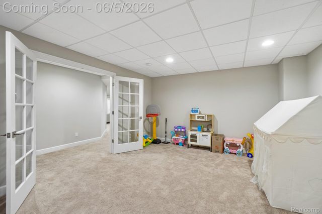 47566 Alpine Drive, Novi, MI 48374