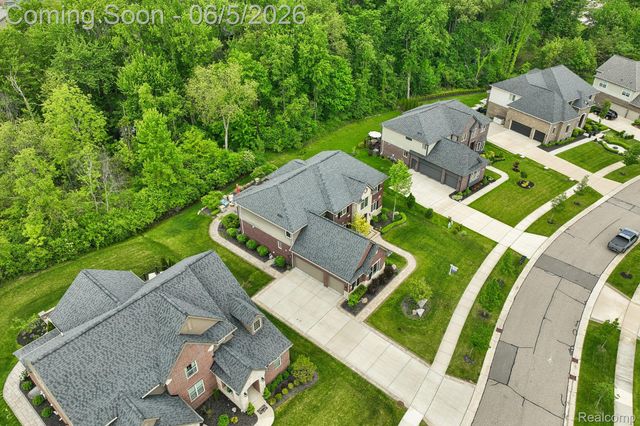 47566 Alpine Drive, Novi, MI 48374