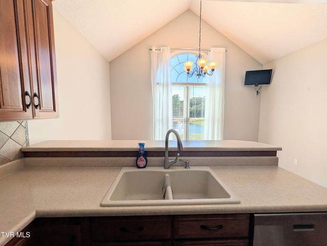 163 Dixie Road, Clintwood, VA 24228
