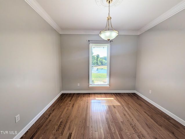 163 Dixie Road, Clintwood, VA 24228