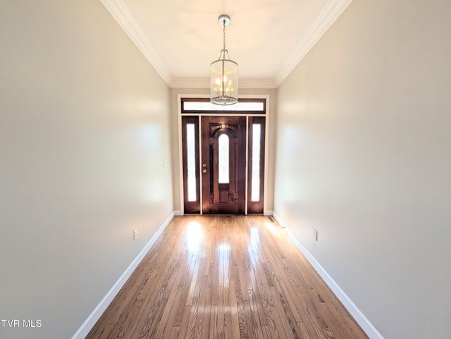 163 Dixie Road, Clintwood, VA 24228
