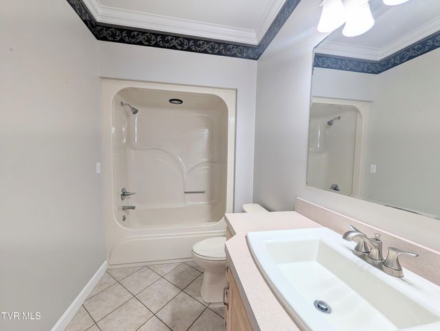 163 Dixie Road, Clintwood, VA 24228