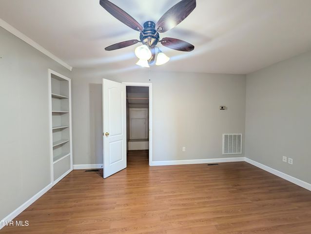163 Dixie Road, Clintwood, VA 24228