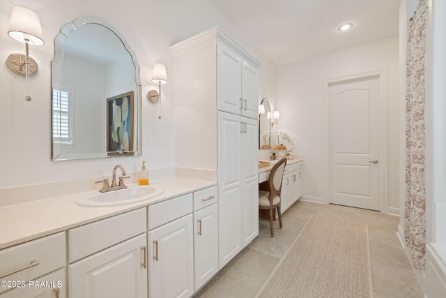 406 Annaberg Drive, Youngsville, LA 70592