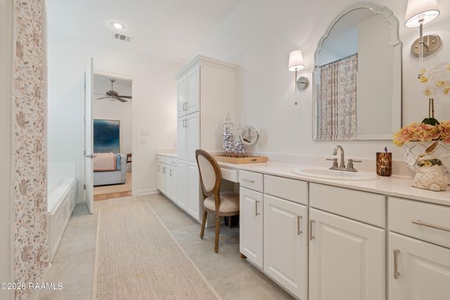 406 Annaberg Drive, Youngsville, LA 70592