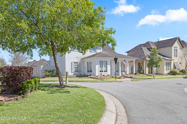 406 Annaberg Drive, Youngsville, LA 70592