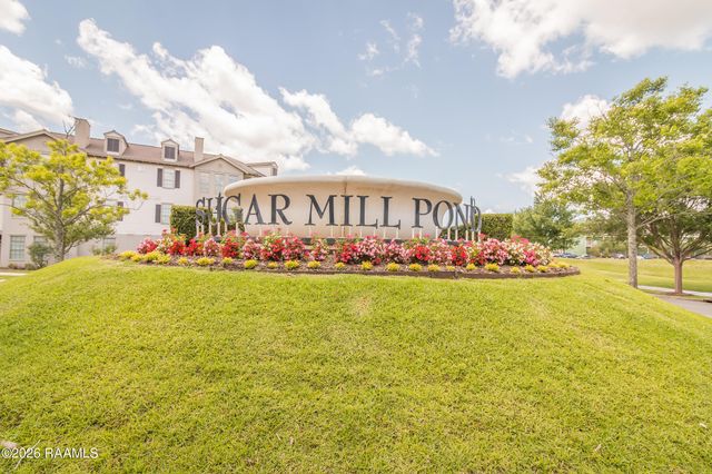 406 Annaberg Drive, Youngsville, LA 70592