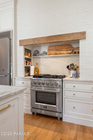 406 Annaberg Drive, Youngsville, LA 70592