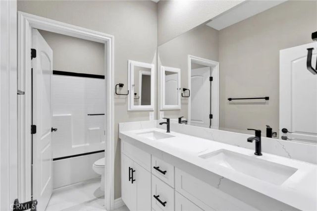 8534 Stockton Avenue, Hesperia, CA 92344