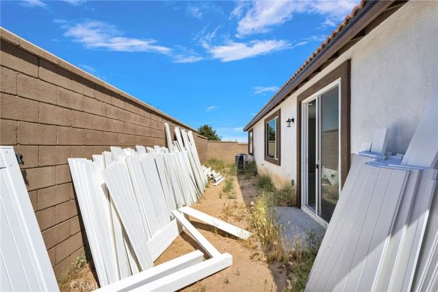 8534 Stockton Avenue, Hesperia, CA 92344