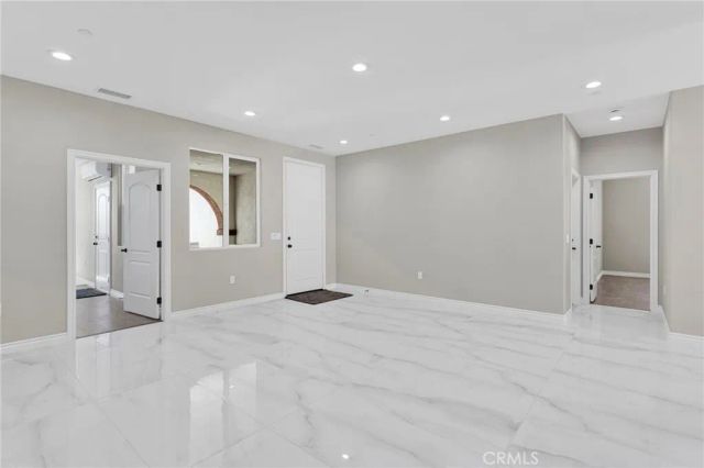 8534 Stockton Avenue, Hesperia, CA 92344