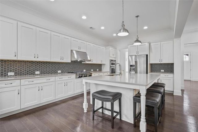 6498 Canopy Drive, Sandy Springs, GA 30328