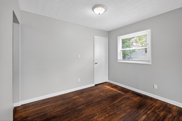 1668 E 26th Avenue, Columbus, OH 43219