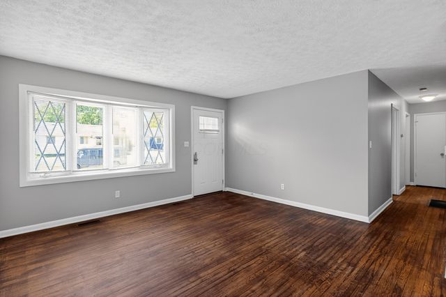 1668 E 26th Avenue, Columbus, OH 43219