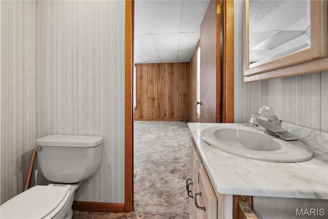 11086 Old Litchfield Trail, Litchfield, IL 62056