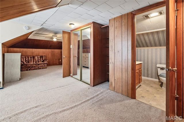 11086 Old Litchfield Trail, Litchfield, IL 62056