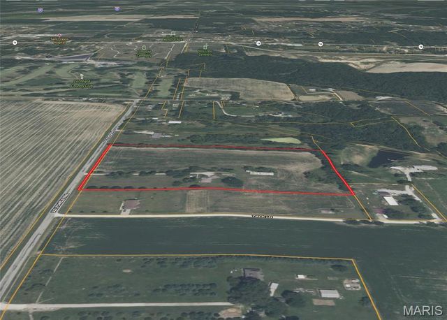 11086 Old Litchfield Trail, Litchfield, IL 62056